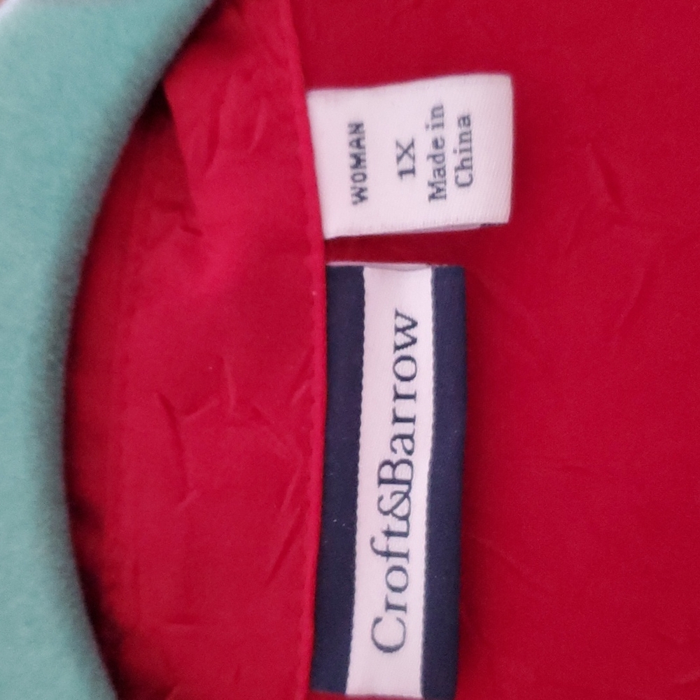 Red blouse - Picture 2 of 3